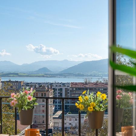 Apartamento En El Corazon De La Ciudad Junto A Las Estaciones Сантандер Экстерьер фото
