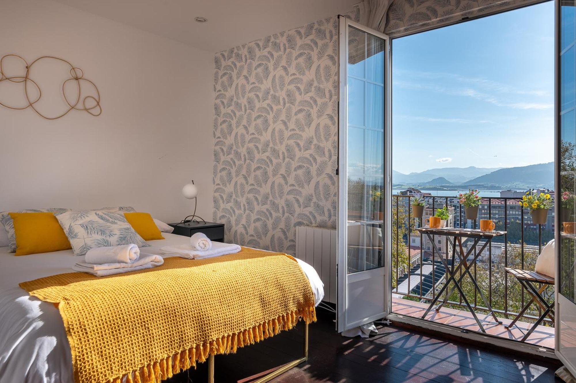 Apartamento En El Corazon De La Ciudad Junto A Las Estaciones Сантандер Экстерьер фото