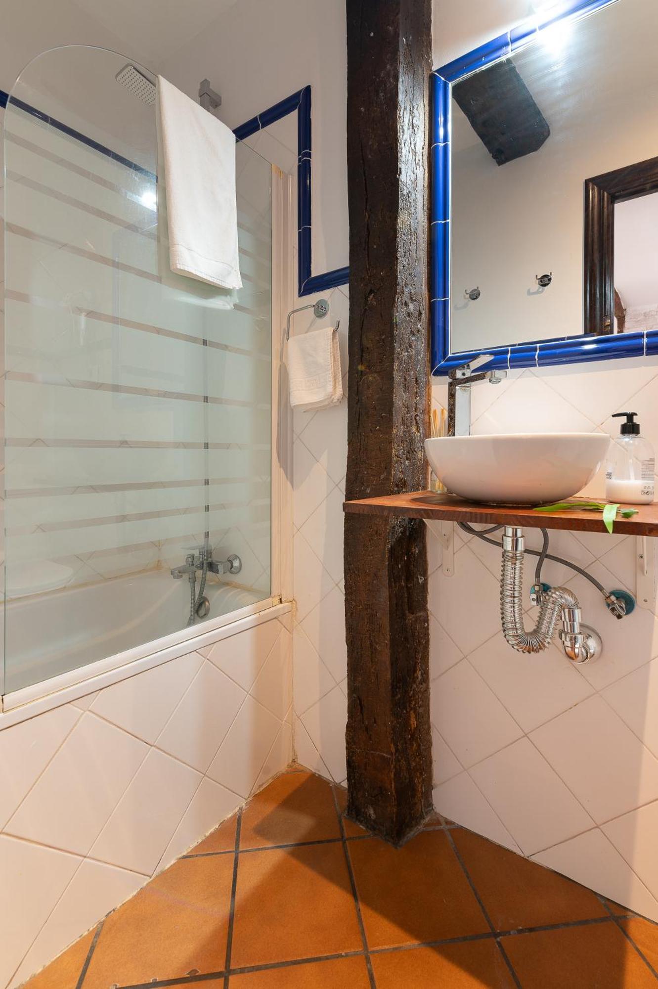 Apartamento En El Corazon De La Ciudad Junto A Las Estaciones Сантандер Экстерьер фото